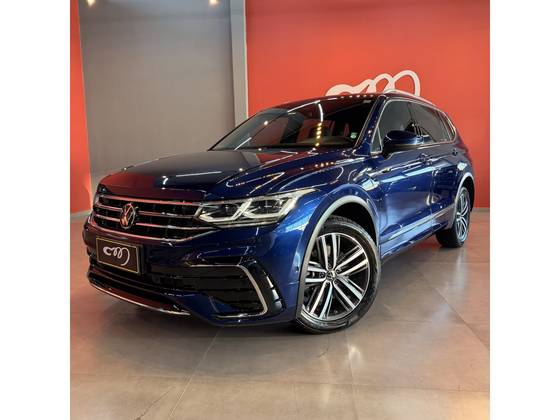 VOLKSWAGEN TIGUAN 2.0 300 TSI GASOLINA ALLSPACE R-LINE AUTOMÁTICO VOLKSWAGEN TIGUAN 2.0 300 TSI GASOLINA ALLSPACE R-LINE AUTOMÁTICO